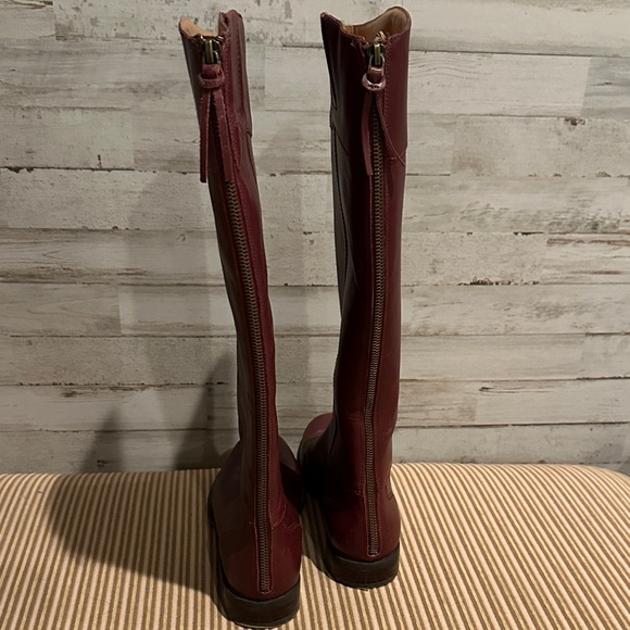 Nine West Elegant Burgundy Leather Knee-High Boots - Picture 6 of 7